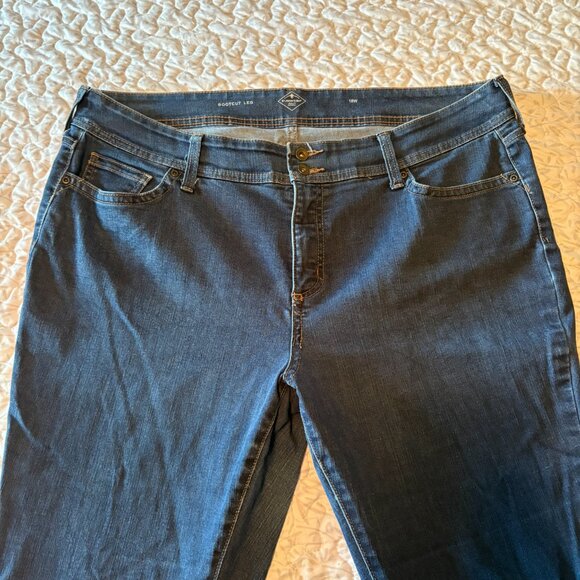 St. Johns Bay Bootcut Denim pants 18W - Picture 3 of 6